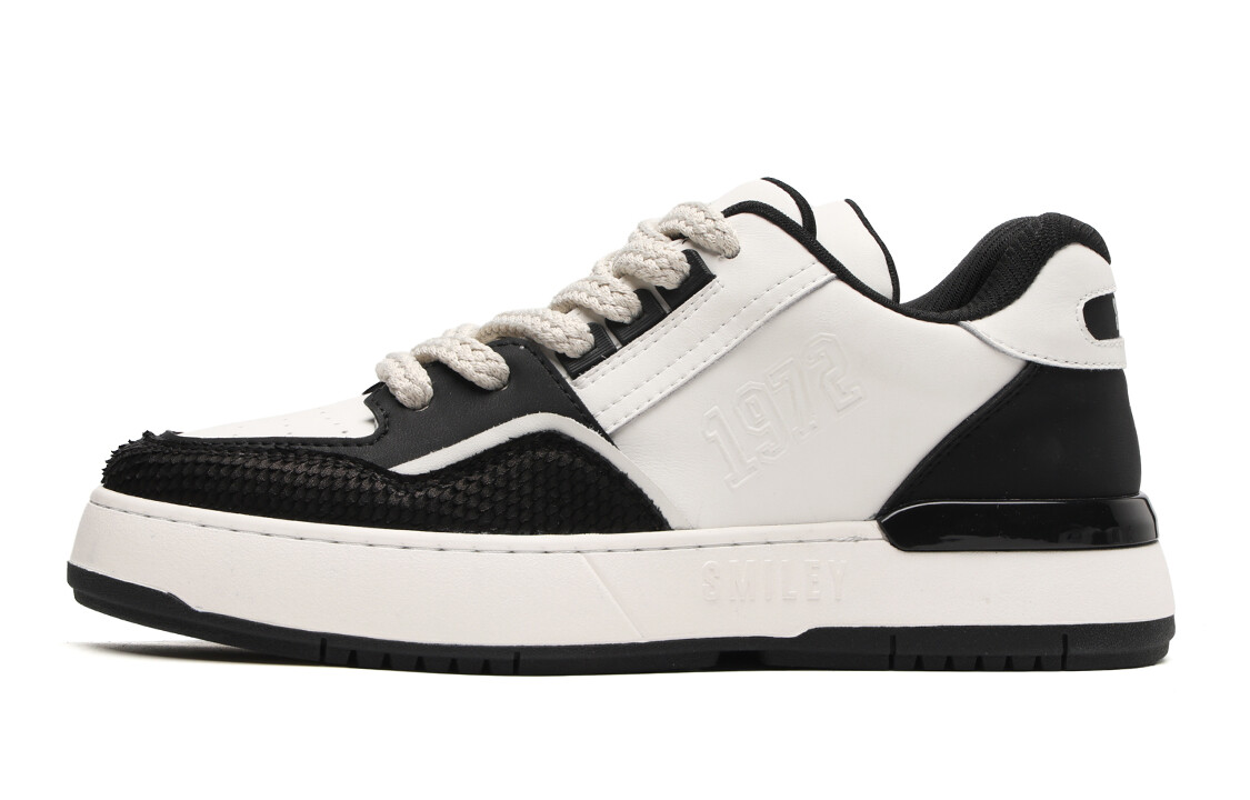 

Кроссовки SMILEY Skateboarding Shoes Men Low-top White/Black, белый/черный