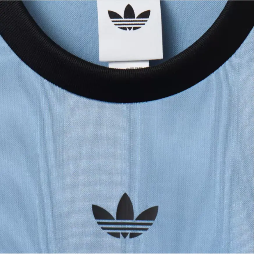 Adidas Originals Футболка adicolor jacquard unisex серо-синий/черный — фото 4