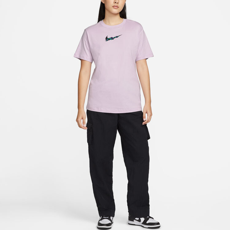 Футболка женская розовая Nike — фото 3