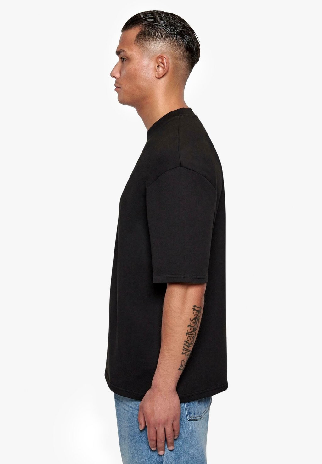 

Футболка базовая Heavy Front Patch Dropsize, черная