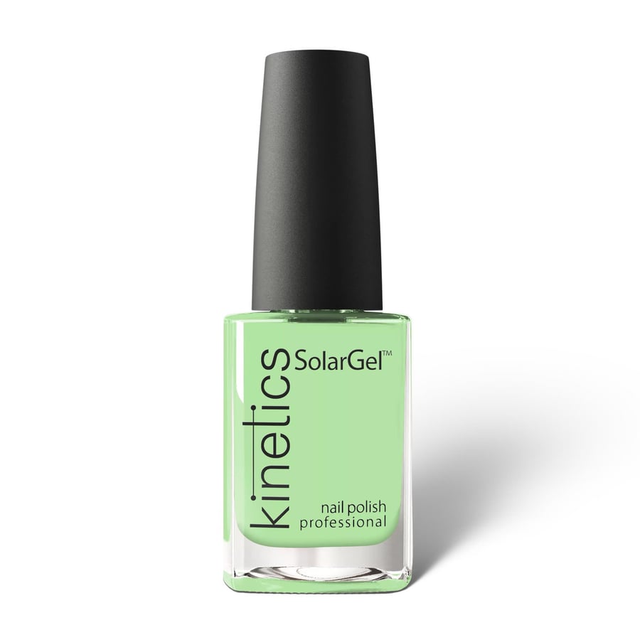 

574 Appletini Kinetics Solar Varnish 15 мл