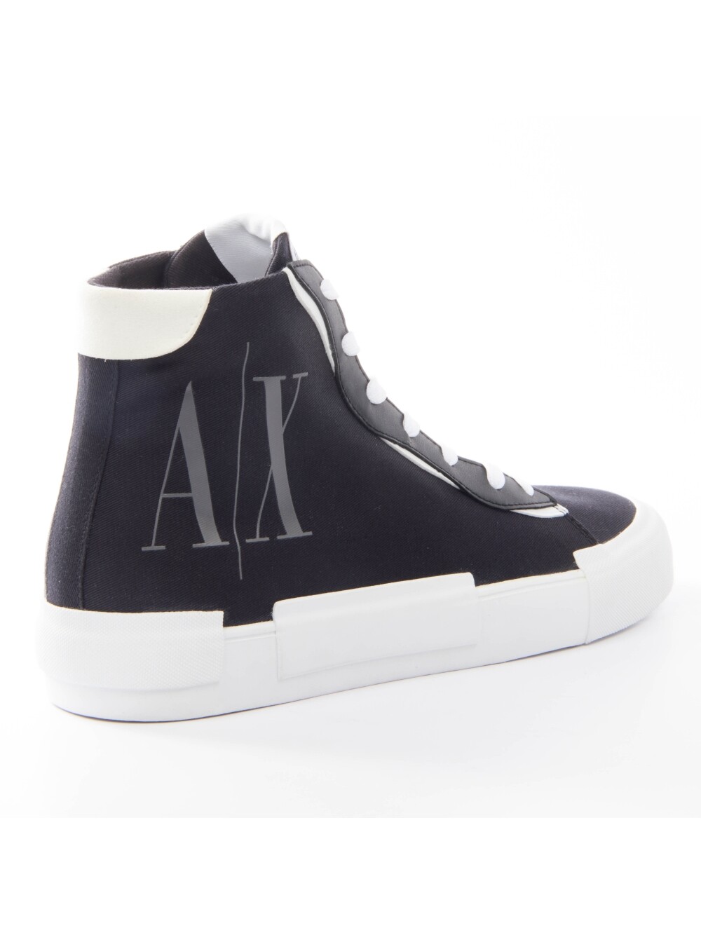 Кроссовки аутентичный топор Armani Exchange, черный — фото 4