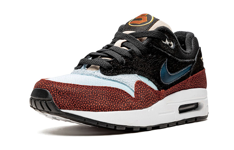Кроссовки Nike Air Max 1 для женщин — фото 2