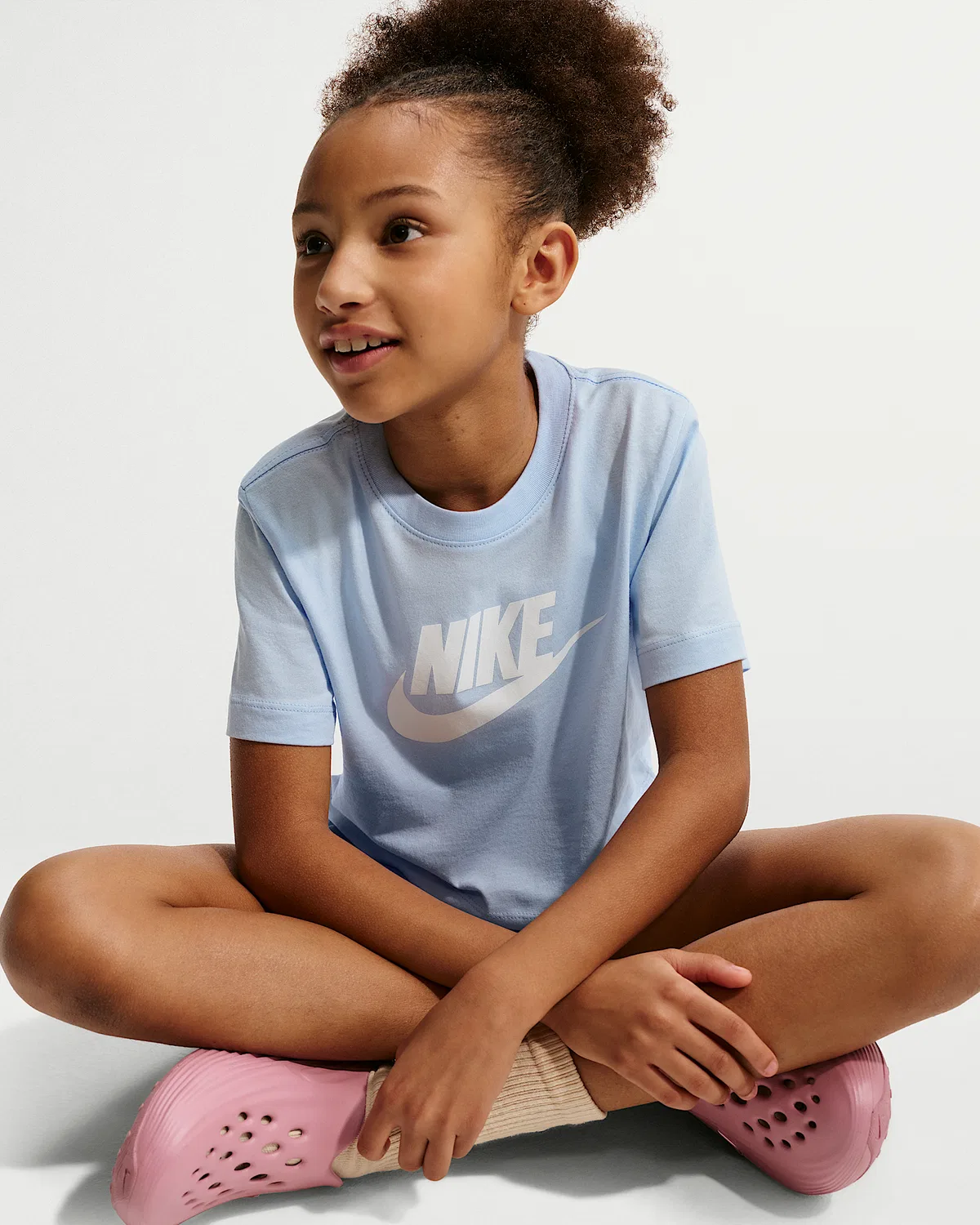 Детская (для девочек) укороченная футболка Nike Sportswear, Hydrogen Blue — фото 3