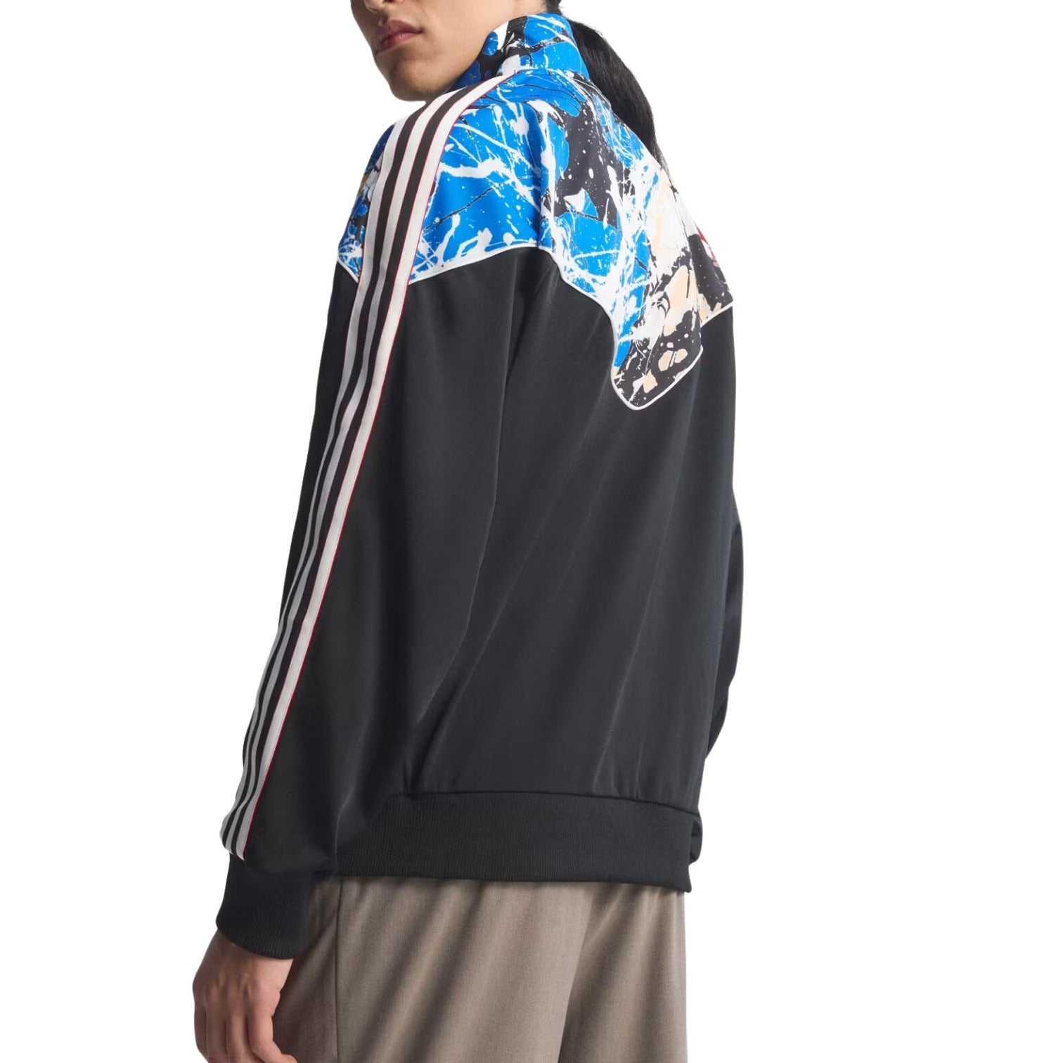 Спортивная футболка Adidas Manchester United x Stone Roses 'Black Multi Color' — фото 3