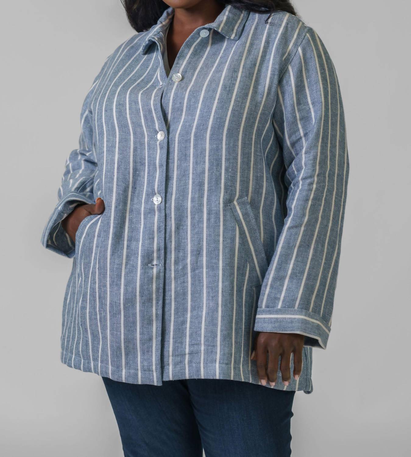 

Ориана Льняная куртка в балтийском синем Jill McGowan