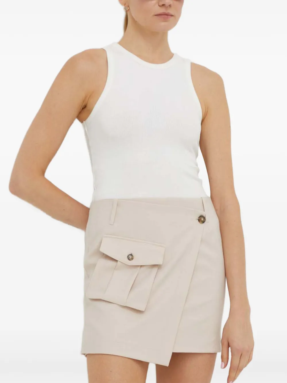 

Мини-юбка с запахом и карманами Herskind, светло-бежевый