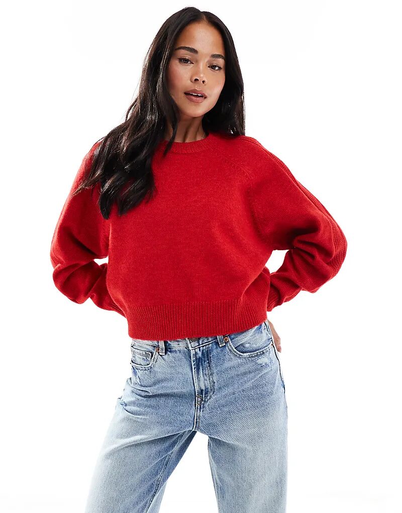 

Свитер с круглым вырезом ASOS DESIGN, реглан и отделкой рукавов в рубчик красного цвета