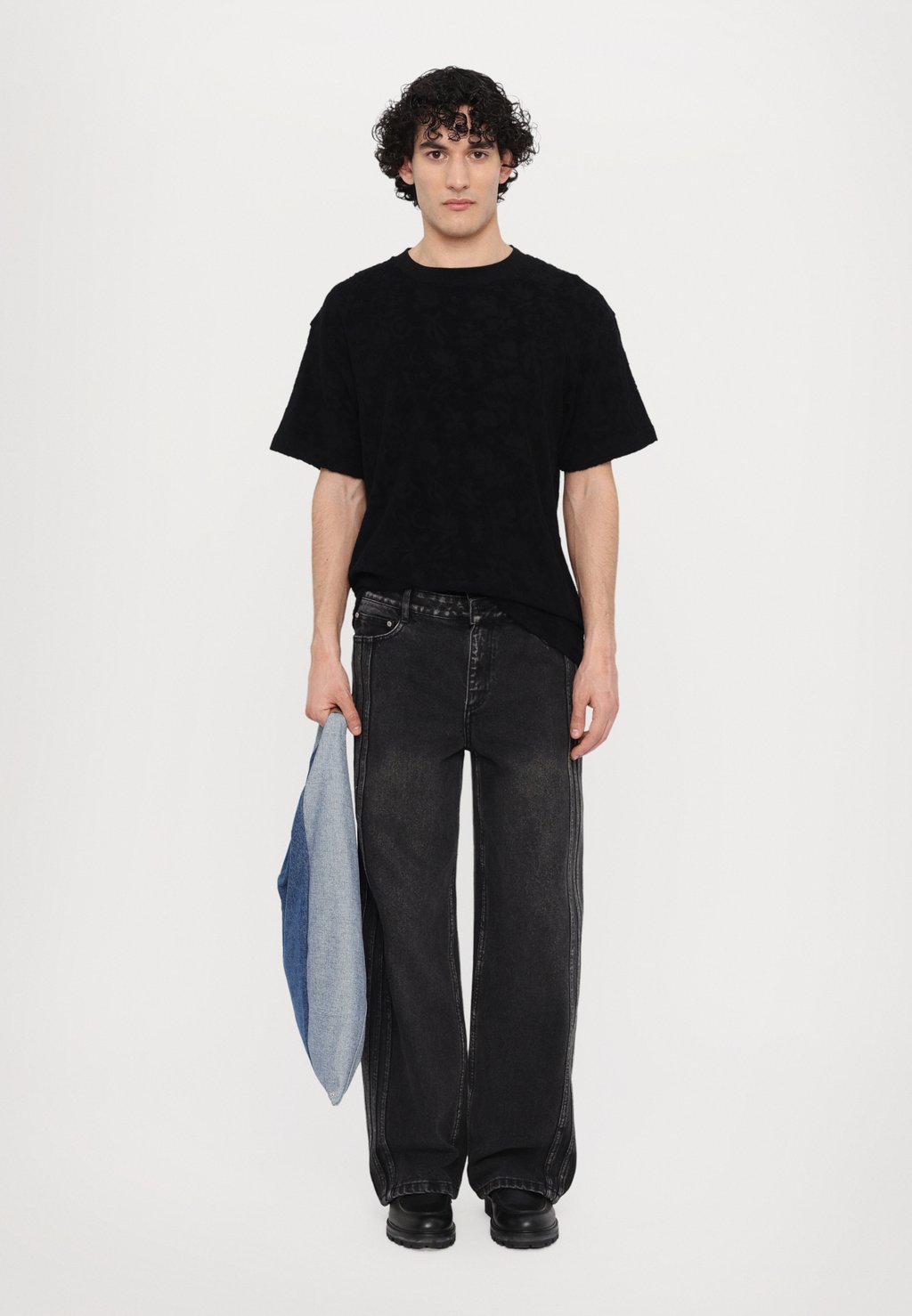 

Футболка с принтом KAI UNISEX Soulland, черный