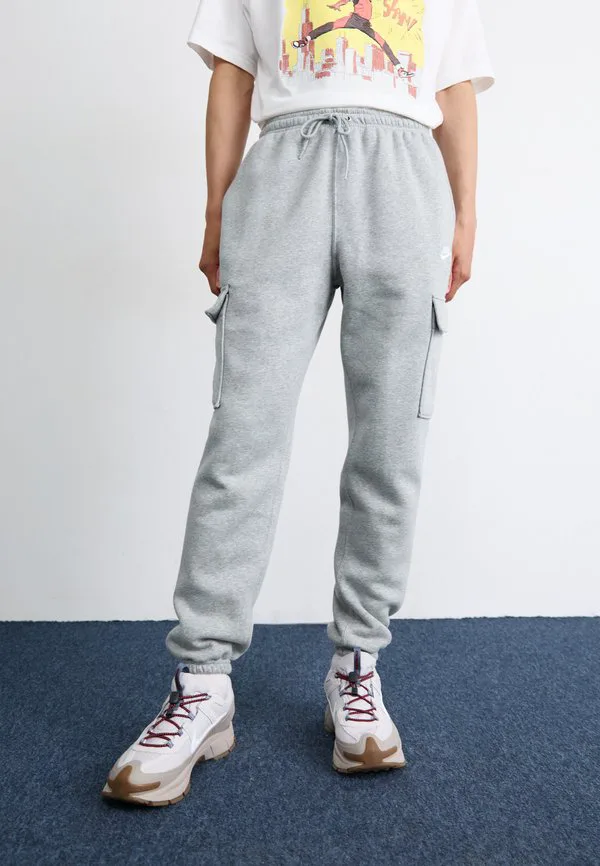 Клубные брюки-карго Nike Sportswear, Grey Heather/Smoke Grey