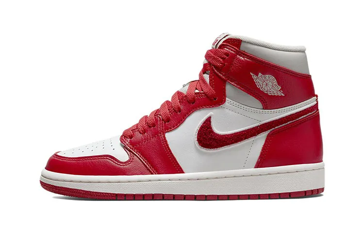 Jordan Кроссовки 1 Retro High OG Varsity Red PS
