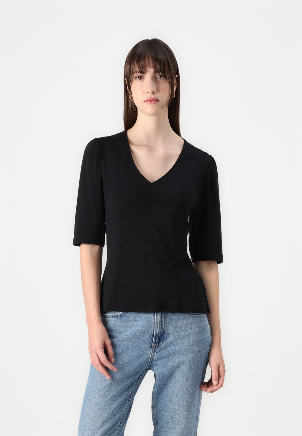 

Базовая футболка V ELBOW NECK PUFF TEE GAP, черный