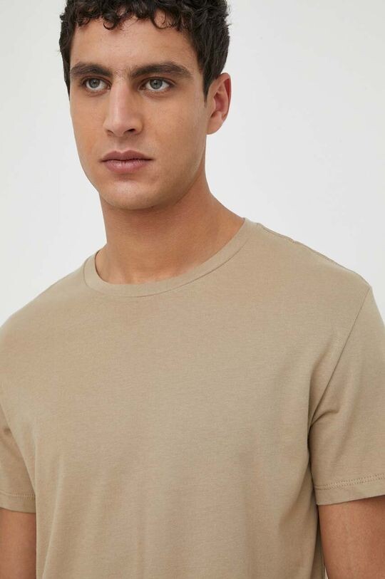 

Хлопковые футболки, 2 пары Levi's, серый