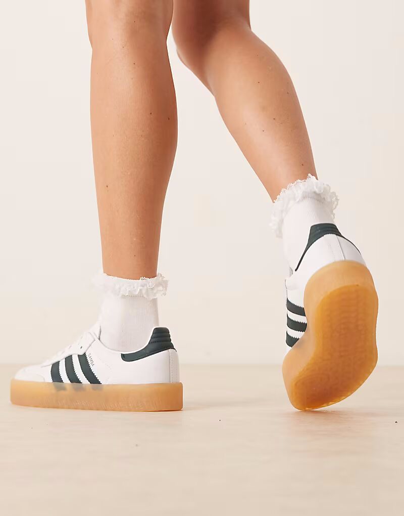 Кроссовки Adidas Originals Sambae белого и темно-зеленого цвета — фото 3