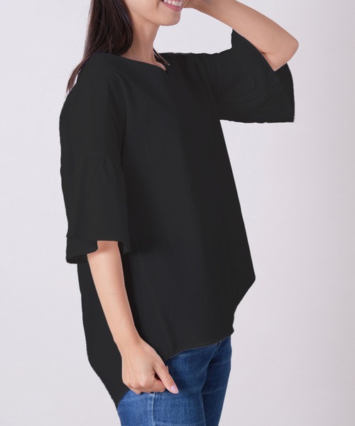 

Топ с коротким расклешенным рукавом NinaetLina, черный