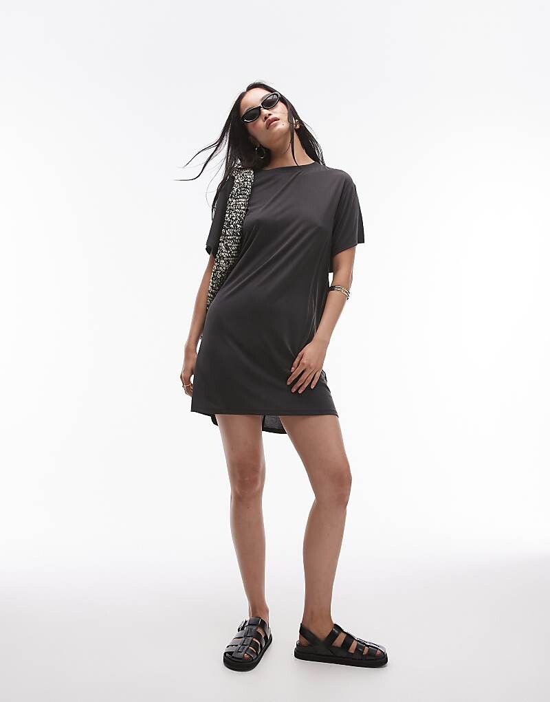 

Черное супермягкое платье-футболка с закрученной спинкой Topshop Premium