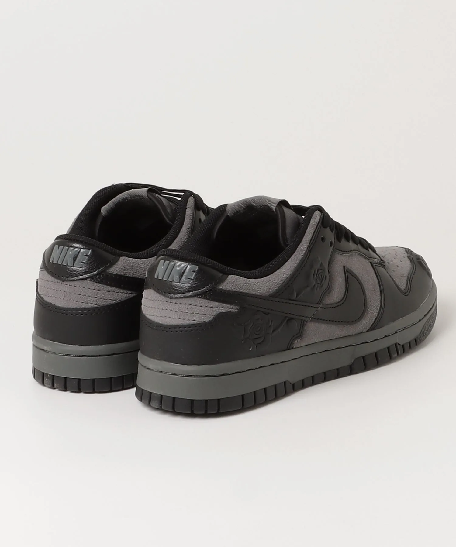 Женские кроссовки NIKE DUNK LOW чёрные — фото 2
