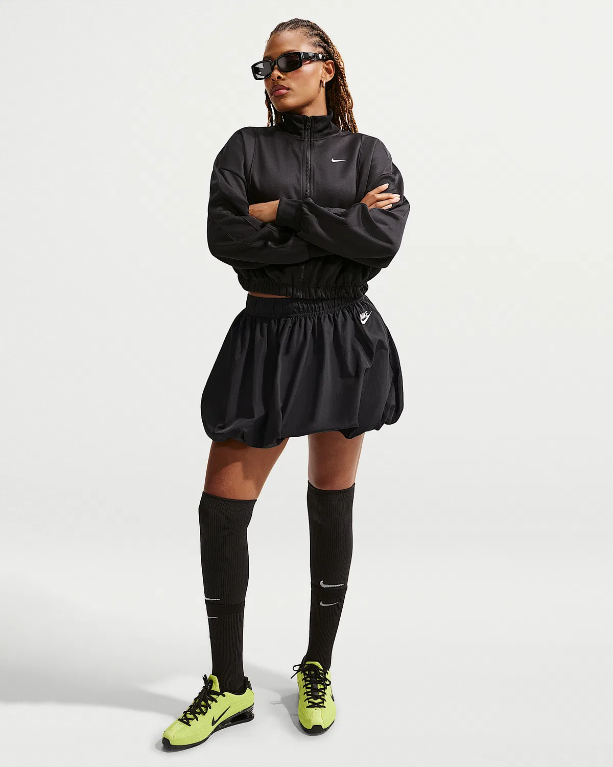 Женская свободная юбка-пузырь Nike Sportswear, Black/Black/Chalk — фото 4