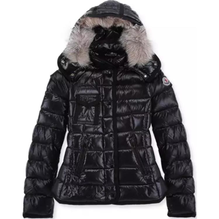 

Пуховик женский черный Moncler