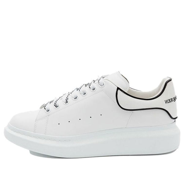 

Кроссовки oversized sneaker 'white black trim' Alexander Mcqueen, белый