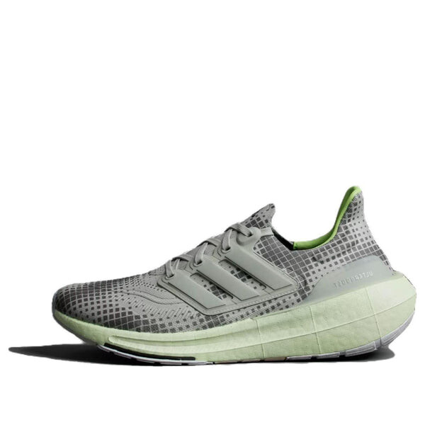 

Кроссовки ультрабуст лайт Adidas, серый