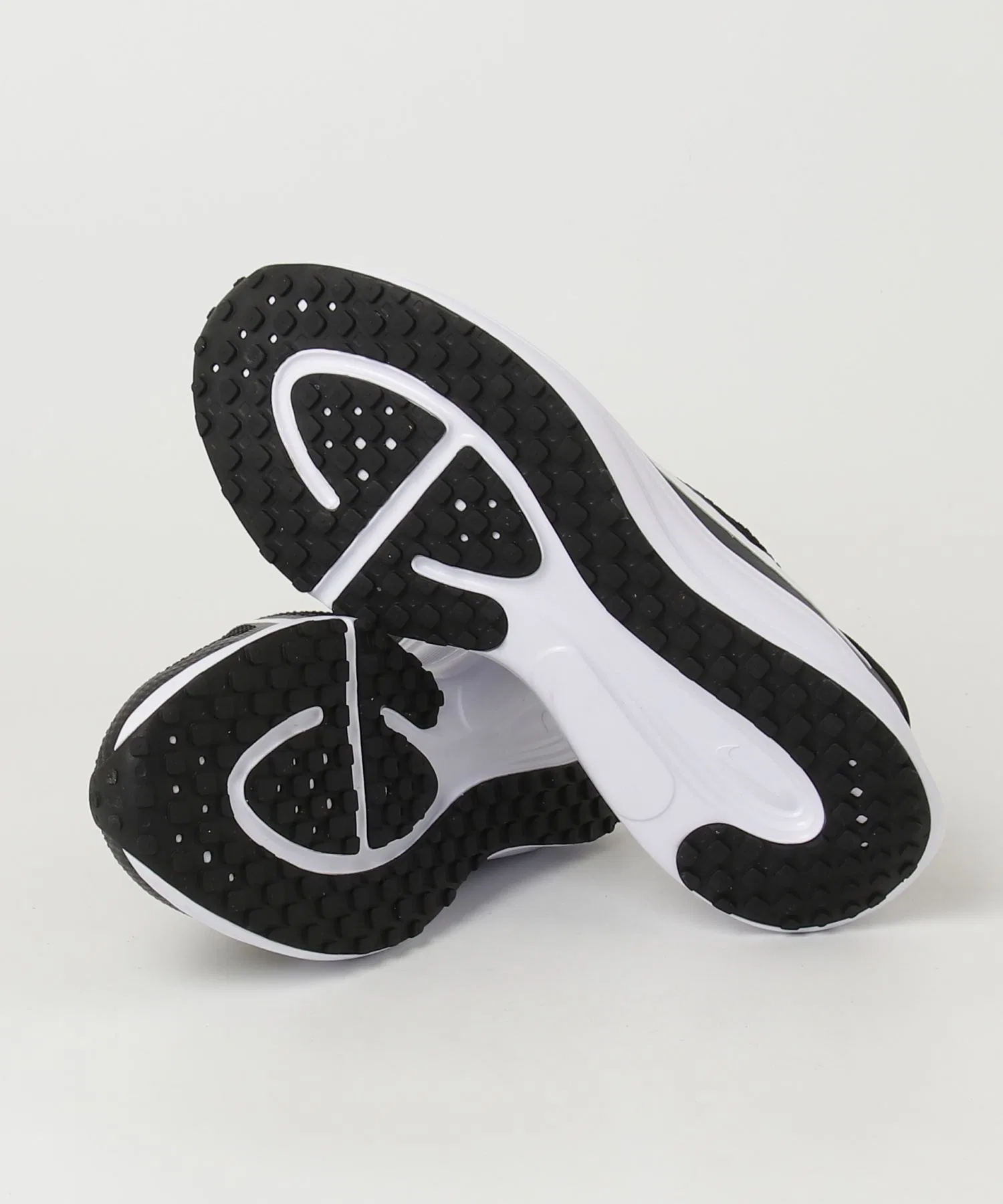 Мужские кроссовки Nike Revolution 8 EasyOn — фото 3