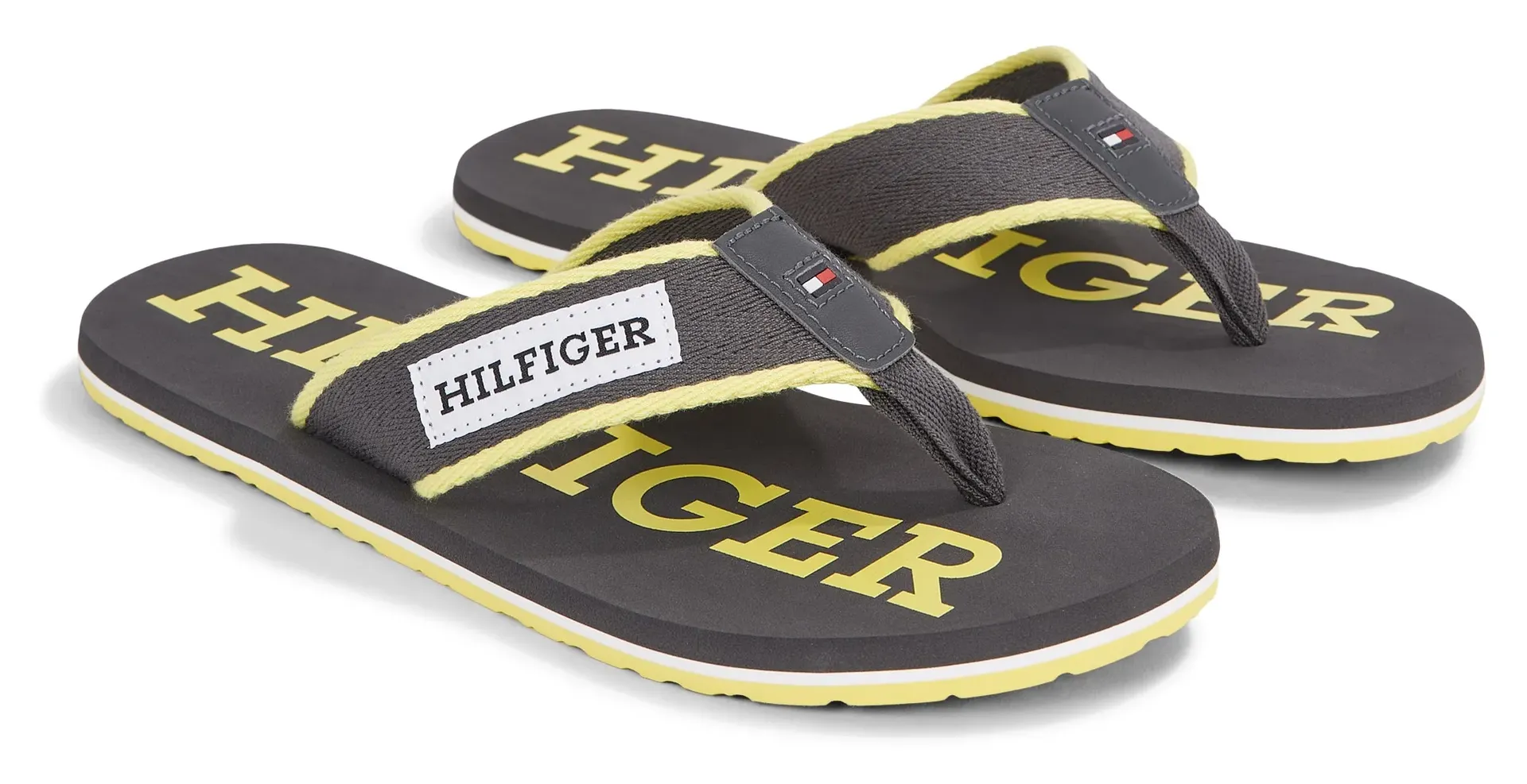 

Шлепанцы Tommy Hilfiger "PATCH HILFIGER BEACH SANDAL", летняя обувь, тапочки, горки для бассейна, обувь для купания, с надписью логотипа, желтый