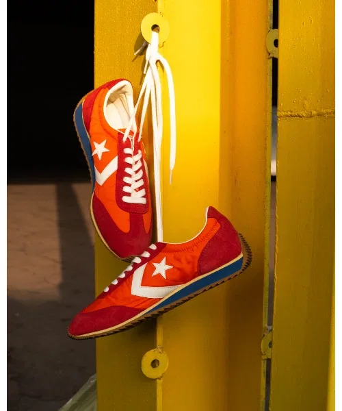 Унисекс кроссовки STAR FIRE из нейлона и замши CONVERSE красные