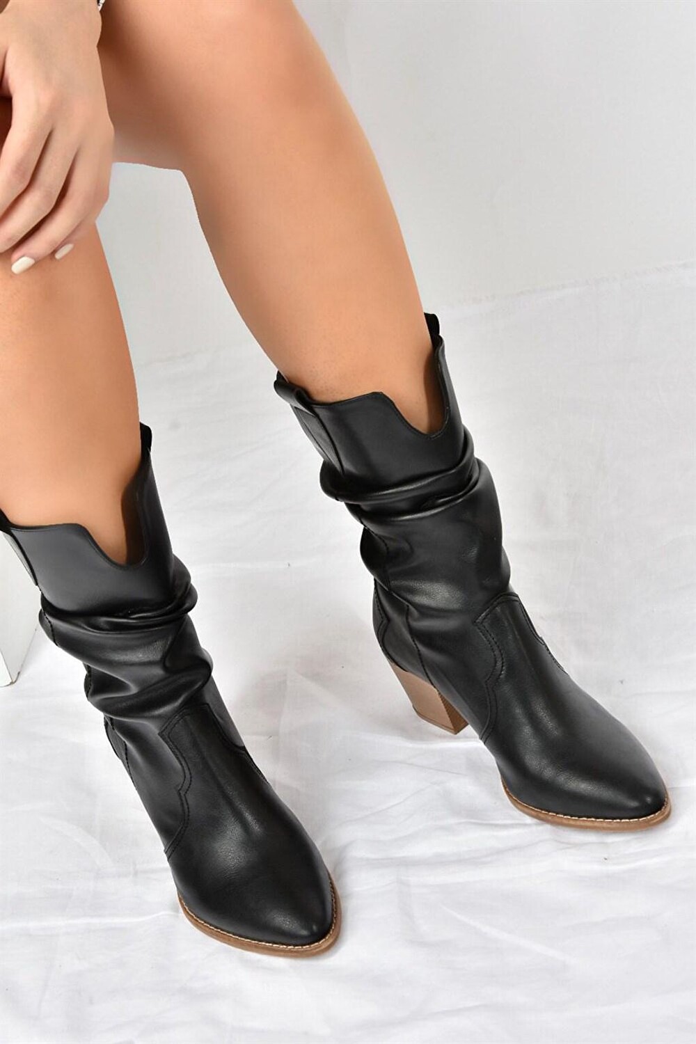 

J404040009 Черные женские ботинки Fox Shoes, Черный, J404040009 Черные женские ботинки Fox Shoes