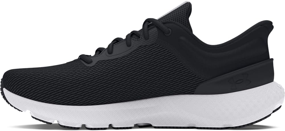 

Кроссовки для бега Under Armour Men's Charged Escape 4 Nm, (002) Black/Black/White