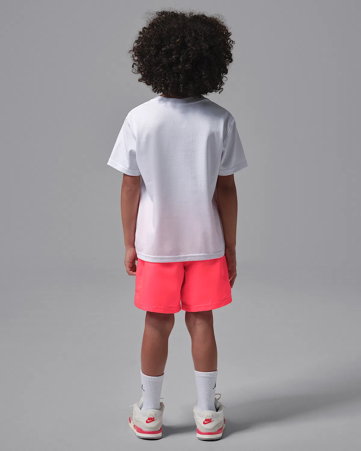 Детский спортивный костюм Jordan Little Kids' Jumpman 2-Piece Woven Play Shorts Set, Red — фото 2