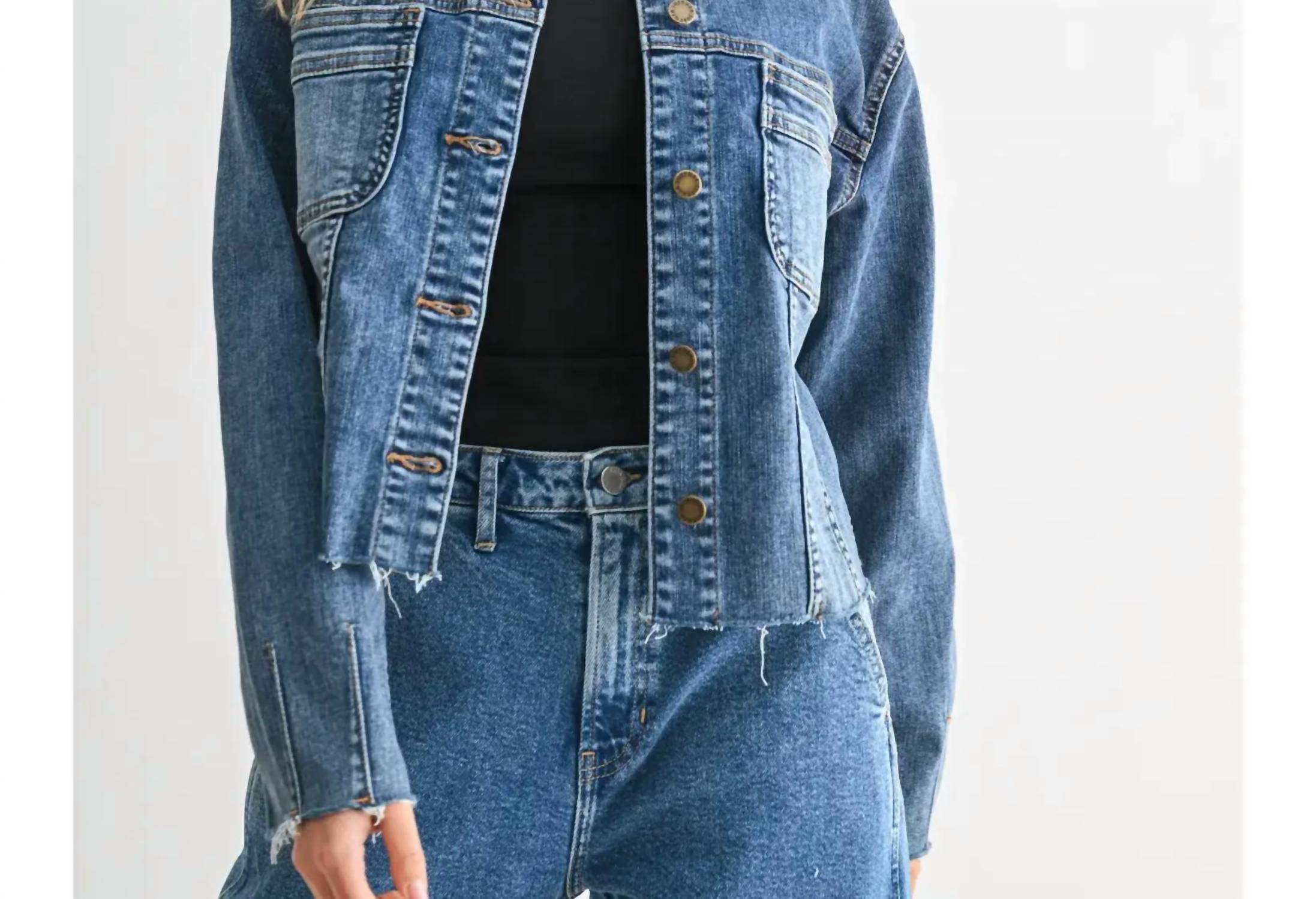 

Куртка-рубашка с рваным краем из джинсовой ткани средней плотности JUST BLACK DENIM, medium denim