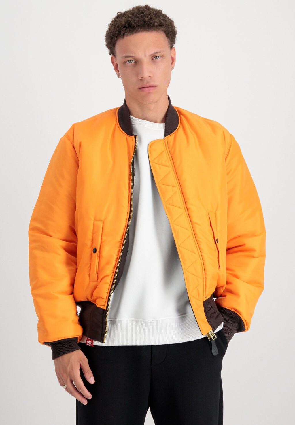

Куртка-бомбер Alpha Industries, охотничий коричневый