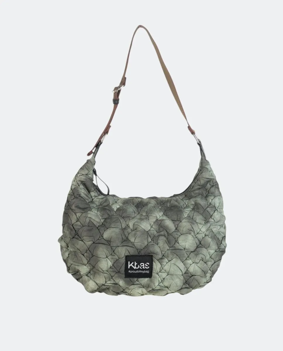 

Сумка-хобо из жатого нейлона на молнии Kbas, зеленый