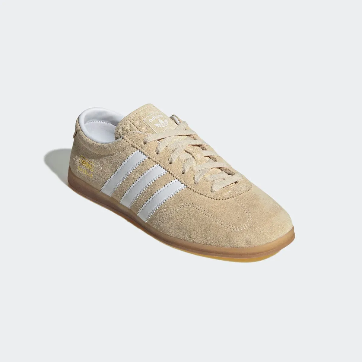 Кроссовки для женщин Gazelle от adidas, бежевый — фото 2