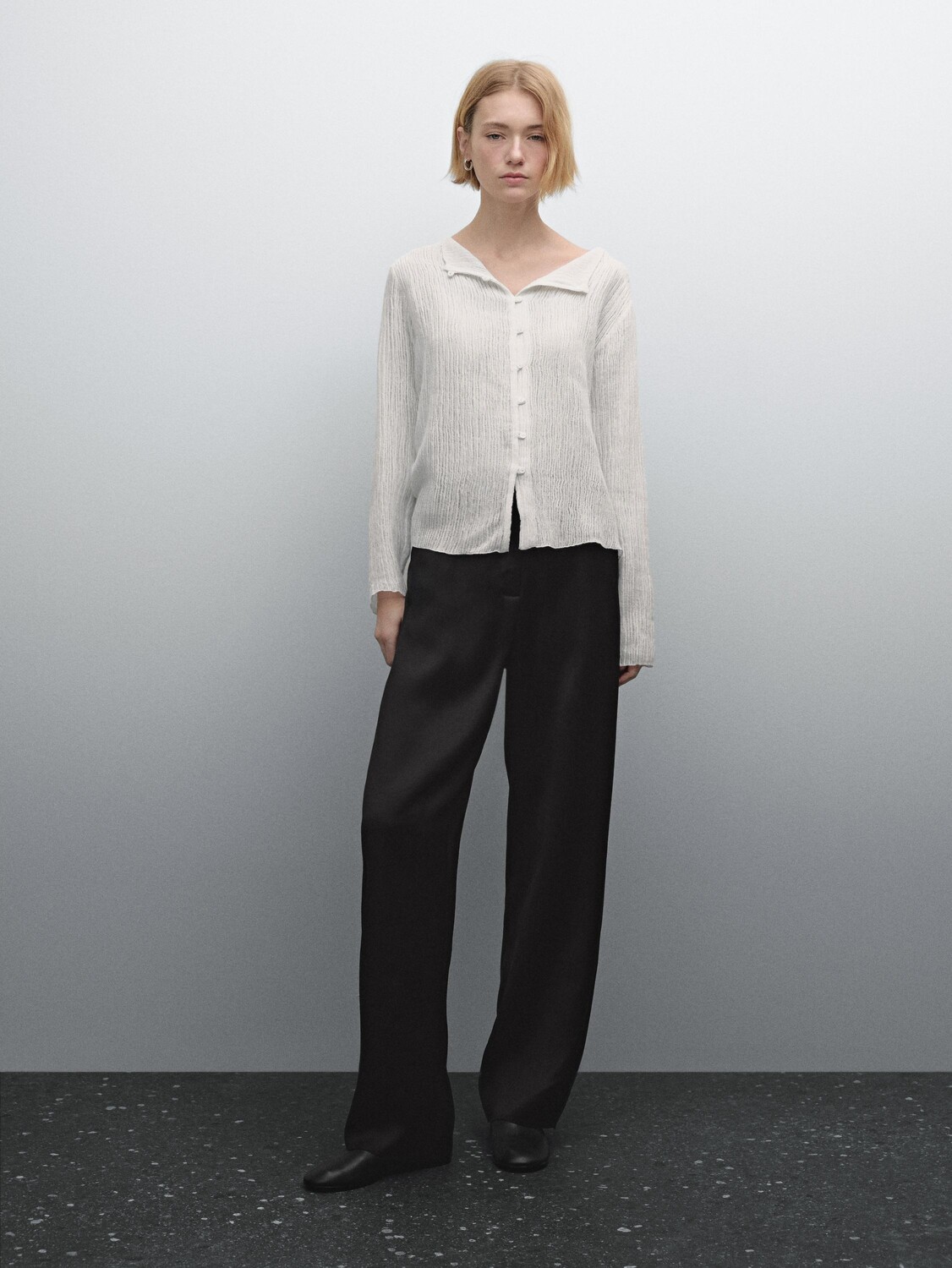 

Брюки из струящегося фактурного атласа Massimo Dutti, синий