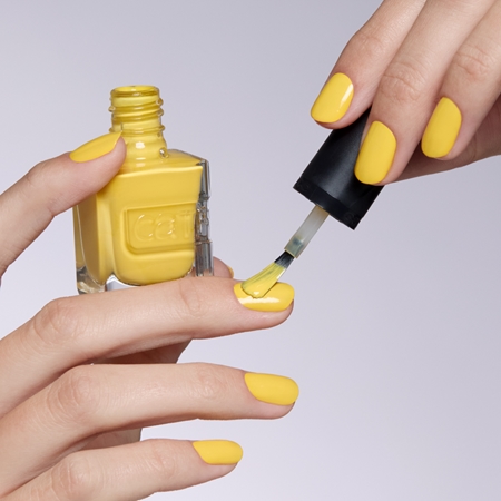Лак для ногтей Catrice GEL AFFAIR, 013 To Bee Or Not To Bee 10,5 ml — фото 3