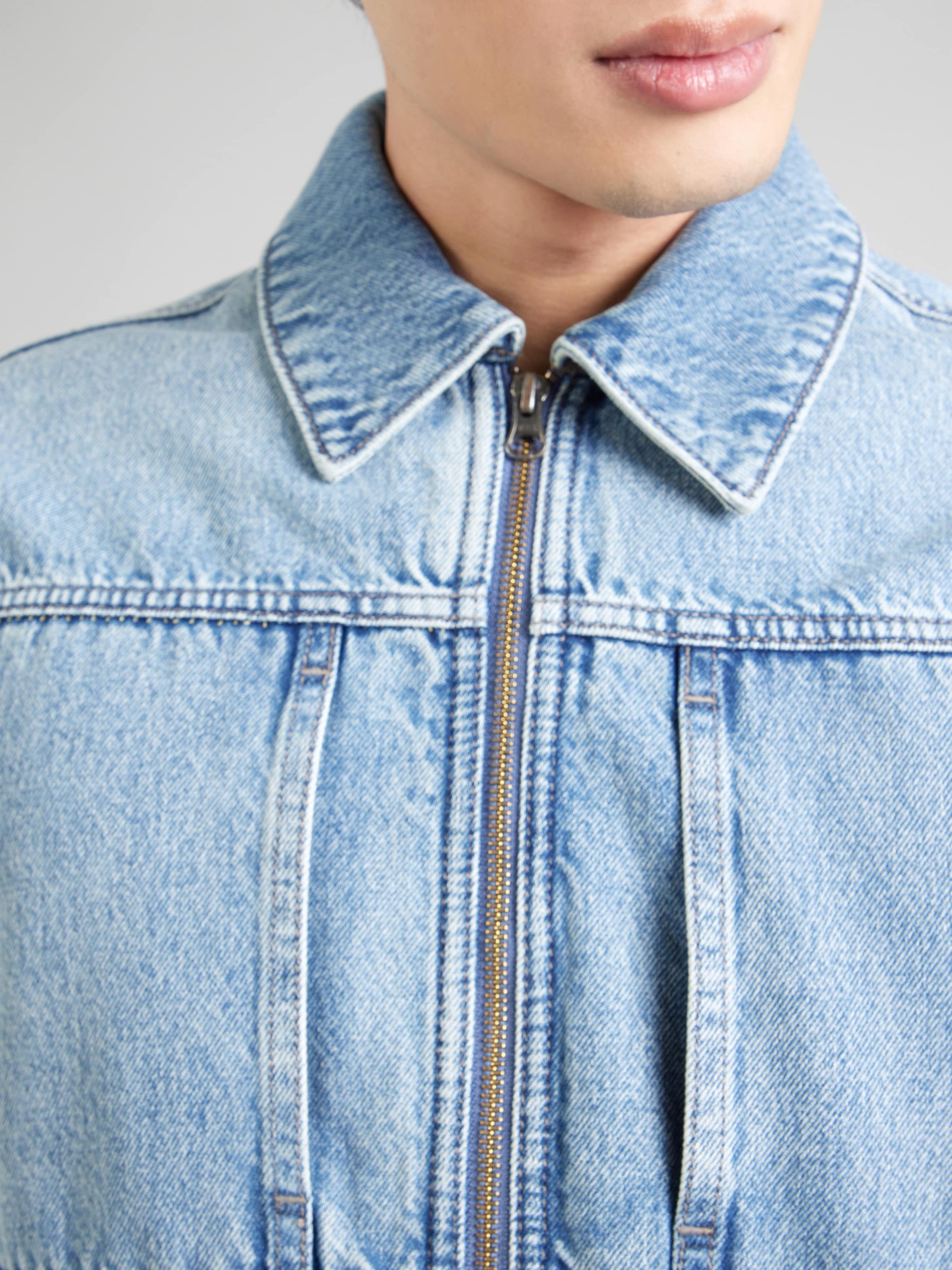 LEVI'S  Куртка для межсезонья 'Jaanai Jacket' в синем дениме — фото 2