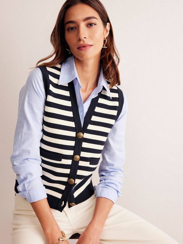 

Вязаный жилет в полоску из остролиста Boden, цвет Warm Ivory/ Navy