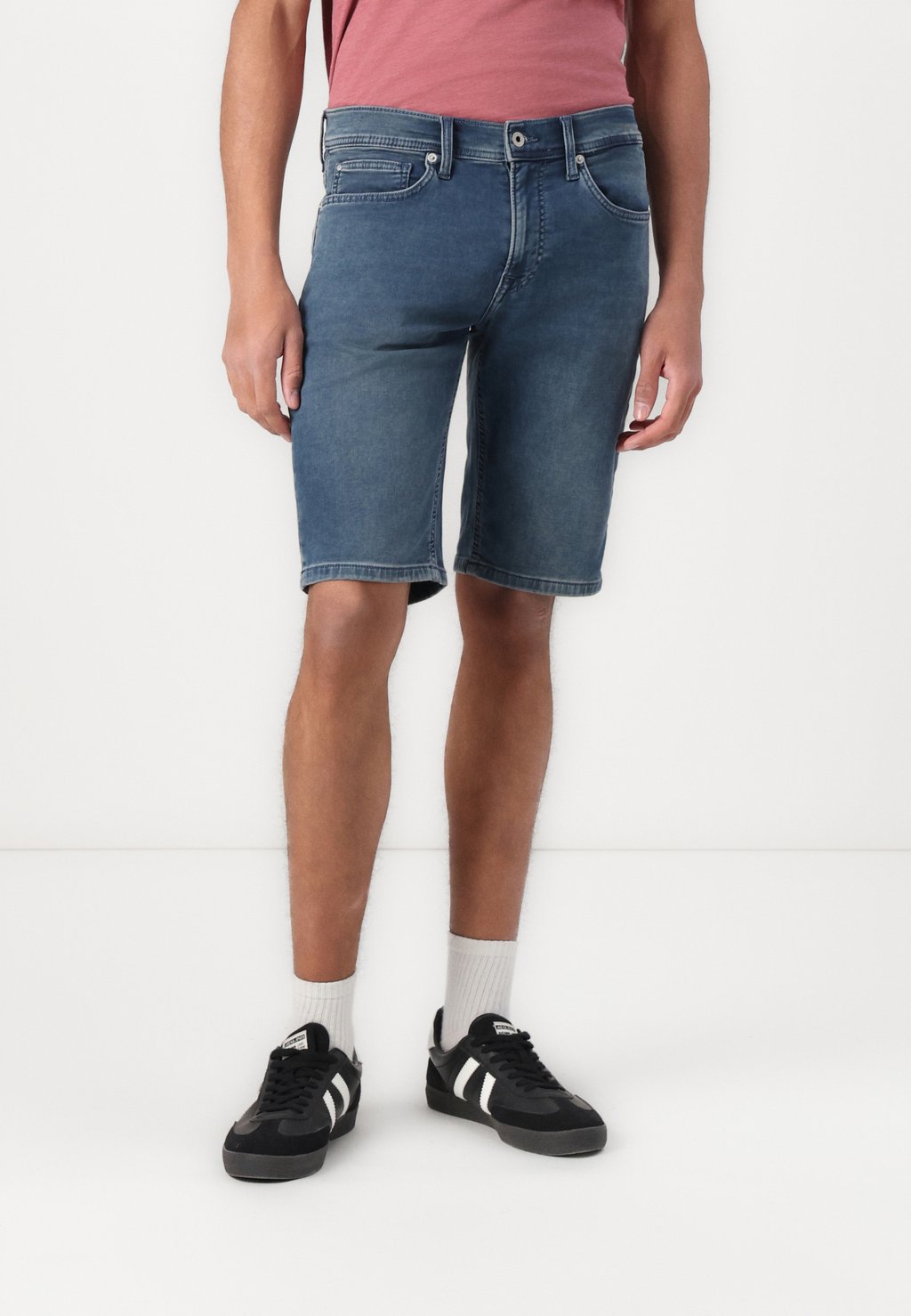 

Джинсовые шорты SLIM GYMDIGO Pepe Jeans, цвет Blue Denim