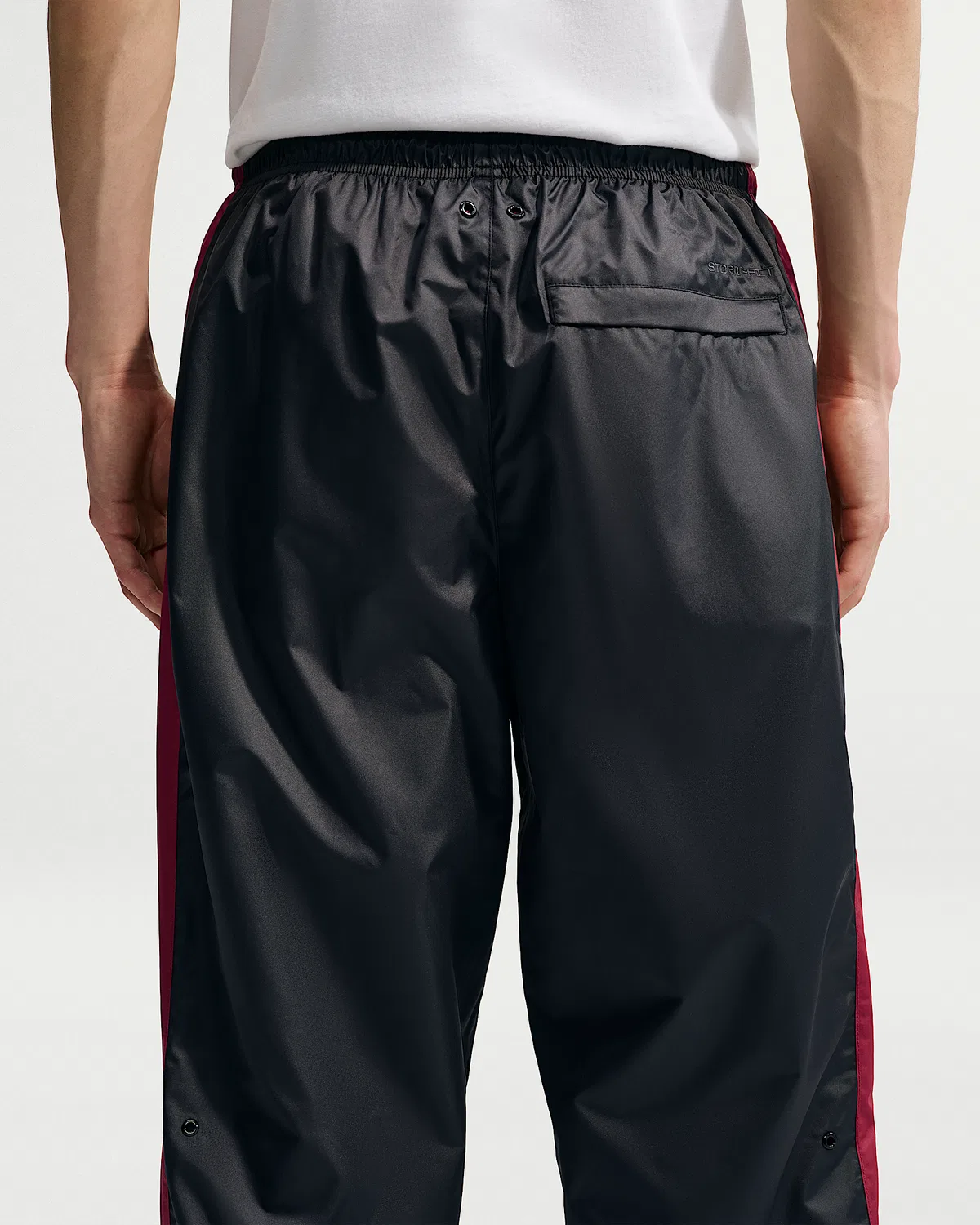 Мужские утепленные штаны Nike Windrunner, Black/Team Crimson/Team Crimson — фото 3