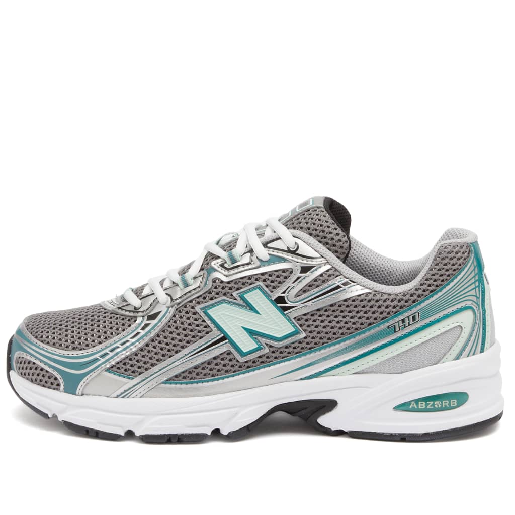 

740 кроссовки New Balance, цвет new spruce