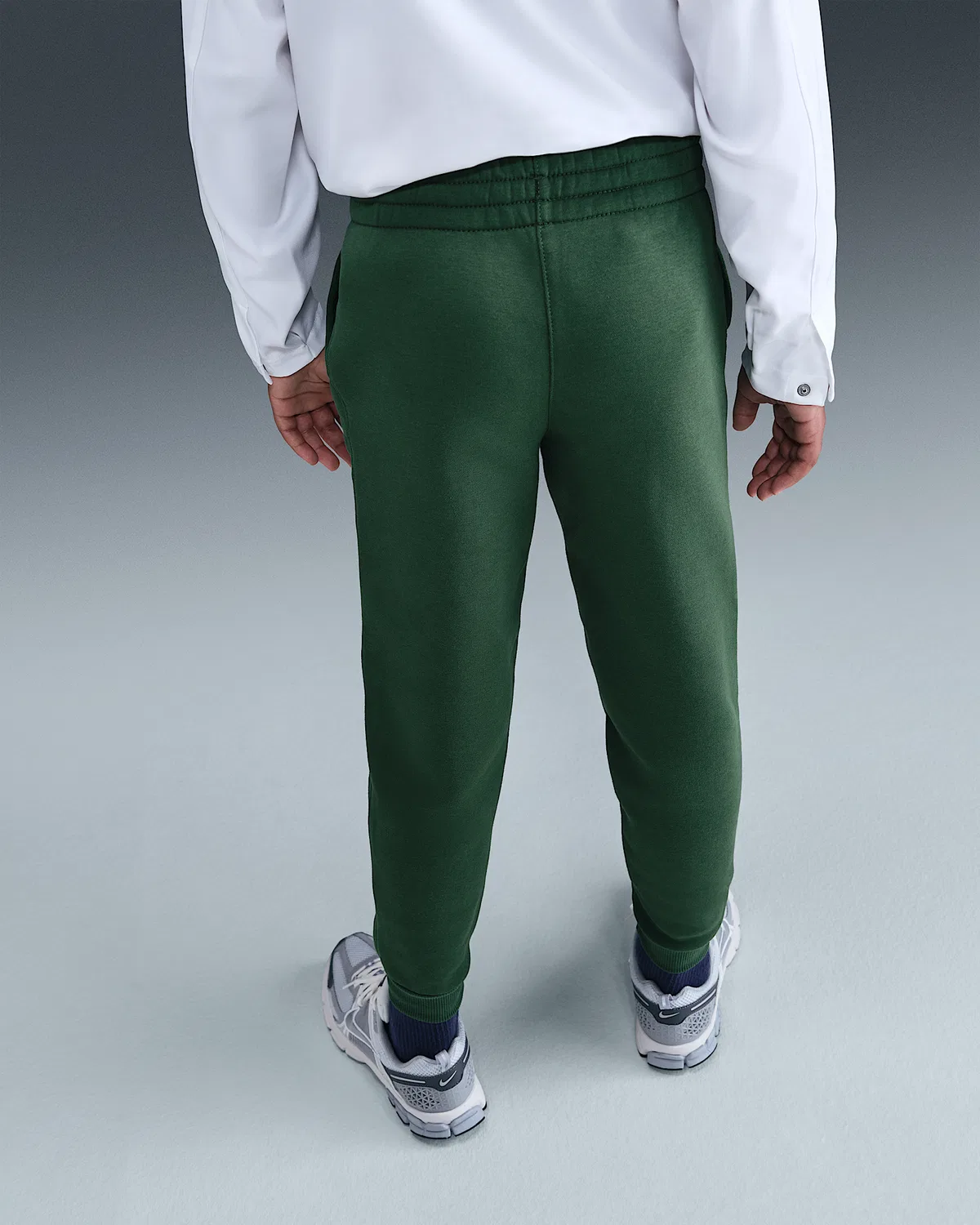 Джоггеры Nike Sportswear Club Fleece для старших детей, Fir/White — фото 3
