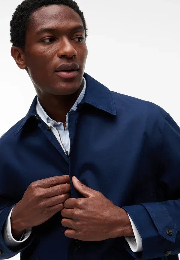 Пальто-тренчкот Tommy Hilfiger, цвет угольно-синий — фото 4