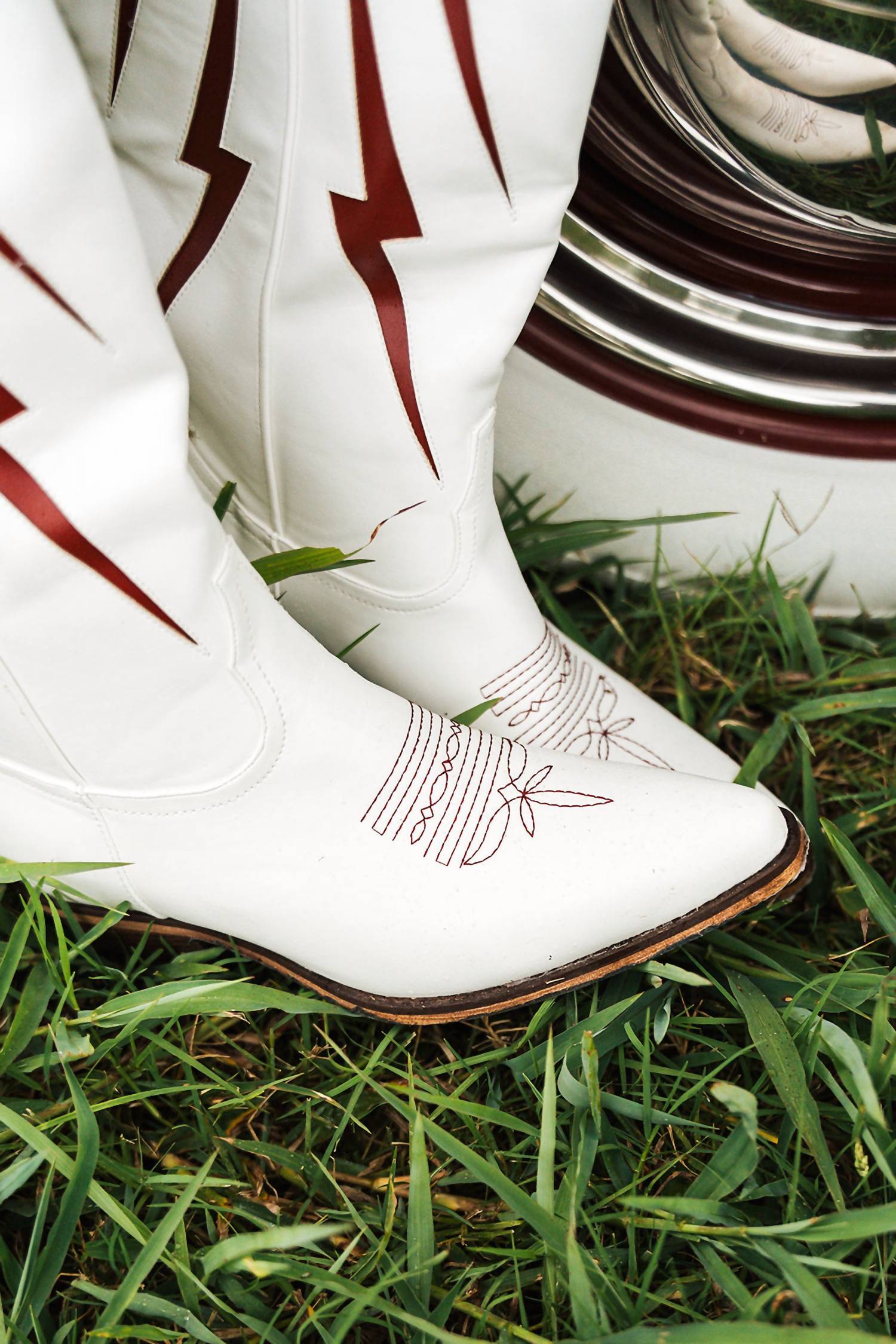 Reveille ботильоны на каблуке в белом цвете Marfa Boots — фото 3