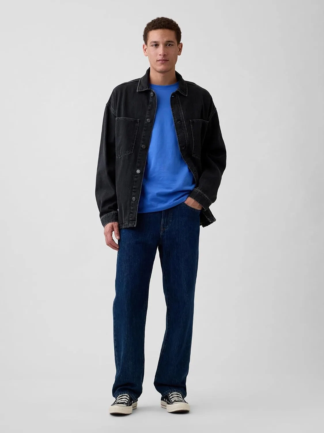 Мужская мягкая футболка с круглым вырезом Gap Everyday Soft — фото 2