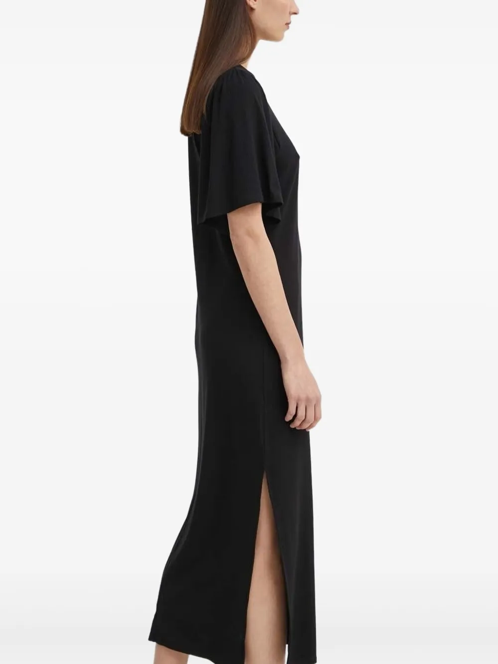 

Платье миди в рубчик с расклешенными рукавами Bruuns Bazaar, черный