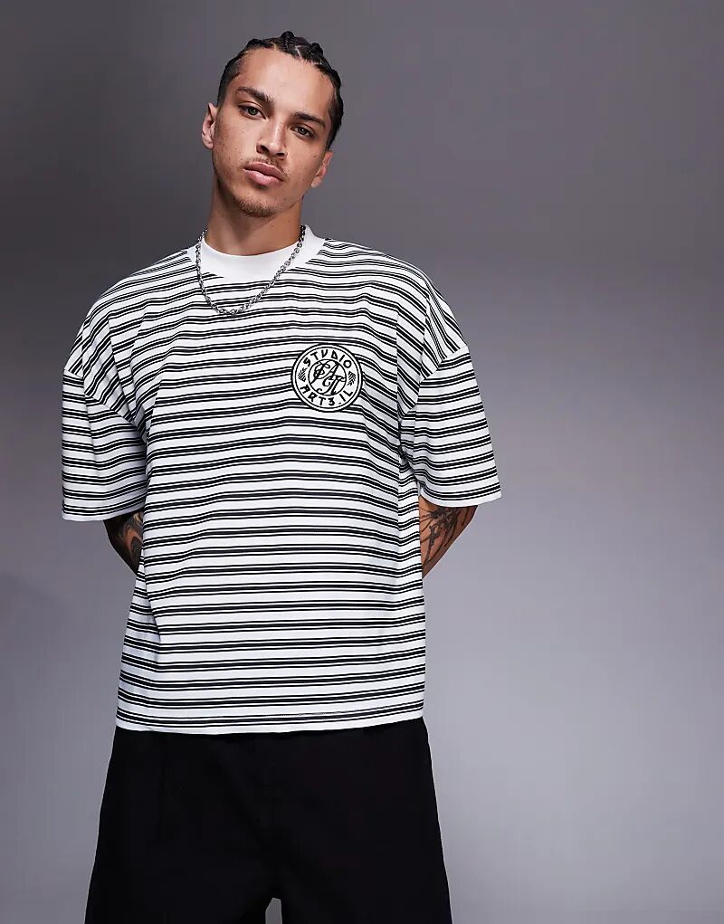 

Футболка свободного кроя ASOS DESIGN с заниженной линией плеч и вышивкой на груди в черно-белую полоску