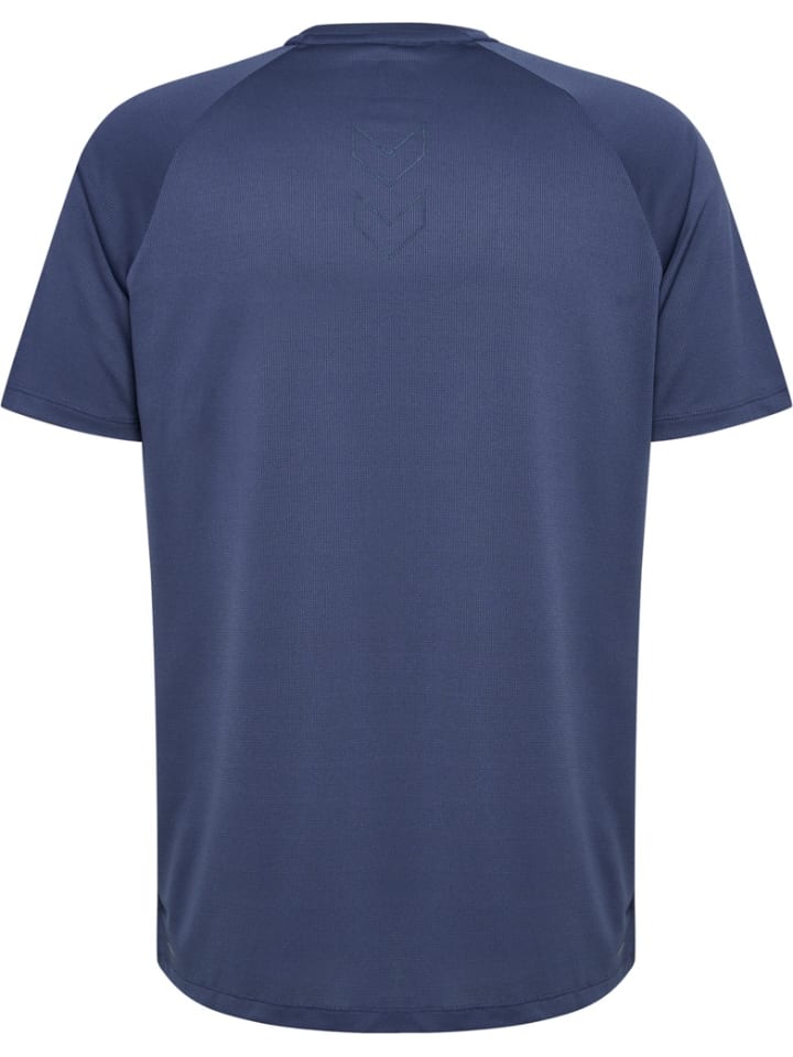 

Футболка "Court Light Weight T-Shirt" синего цвета Hummel