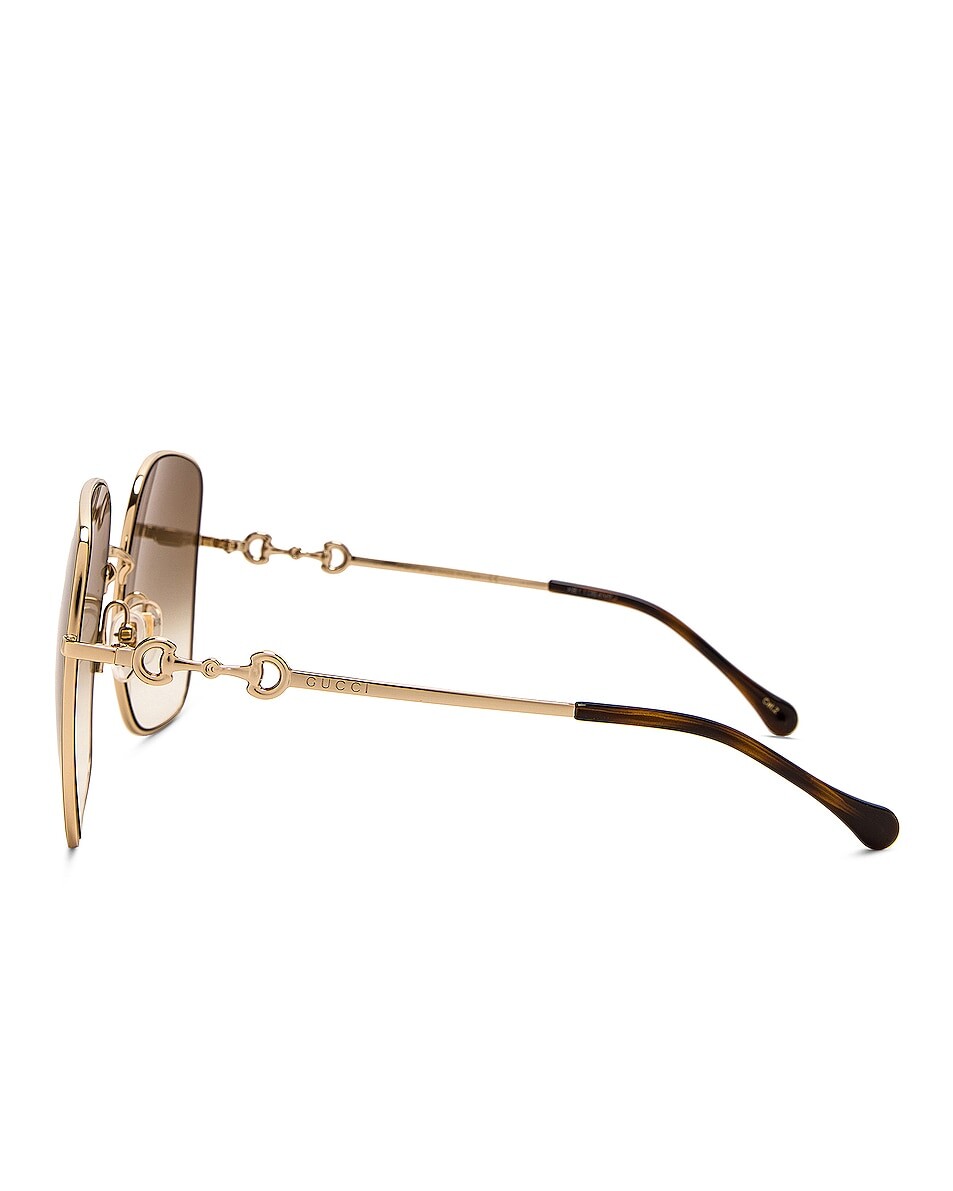 Солнцезащитные очки Gucci Horsebit Oversize Square, цвет Shiny Endura Gold & Brown Gradient — фото 3